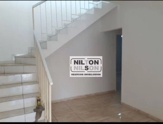 Imagem Casa com 3 dormitórios para alugar, 190 m² por R$ 3.200,00/mês - Castelo - Campinas/SP