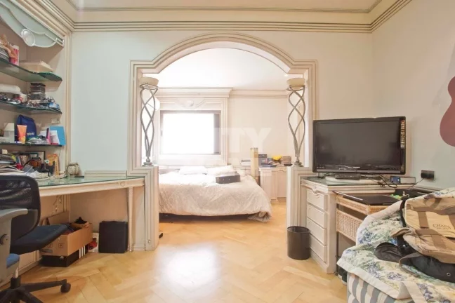 Imagem Luxuosíssimo apartamento de 500m² da construtora Elias Victor Nigri, com quatro suítes, sendo a s...