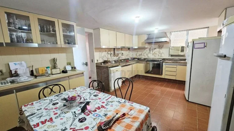 Imagem Copacabana - Residencial › Apartamento com 4 quarto(s) a Venda