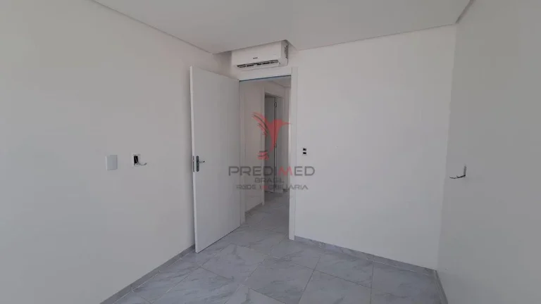 Imagem Apartamento entrada parcelada,Penha, Litoral de Santa Catarina. Sacada com churrasqueira