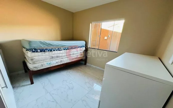 Imagem Excelente casa de 3 quartos com suíte no Bosque do Peró em Cabo Frio.