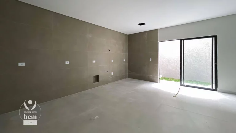 Imagem Baixou de 920 mil por 880 mil - Sobrado 160 m² com 3 quartos (1 suíte) à venda por R$ 880.000 - Boa Vista - Curitiba/PR