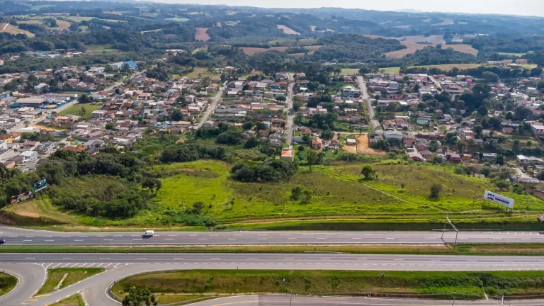Imagem TERRENO A VENDA 560 METROS QUADRADOS EM CAMPO LARGO