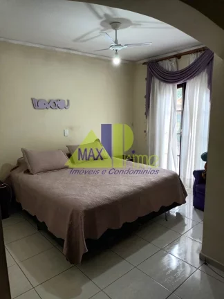 Imagem Casa à venda em São Paulo-SP, Jardim Triana: 3 quartos, 1 suíte, 2 salas, 1 vaga de garagem, 250m². Confira já!