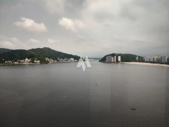 Imagem Apartamento Residencial à venda com 3 suítes, Vista para o mar e Pé na areia no bairro Itararé em São Vicente/SP