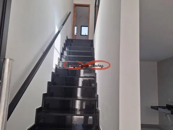 Imagem SOBRADO DE ALTO PADRÃO À VENDA NA PENHA.