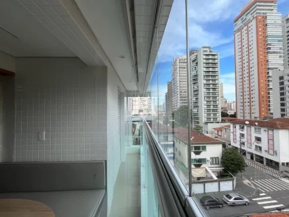 Imagem Apartamento 2 quartos, varanda gourmet e lazer à venda no Embaré em Santos/SP