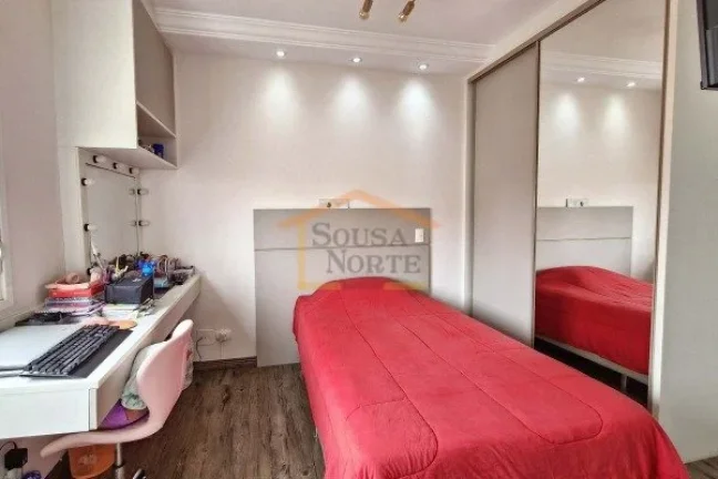 Imagem Apartamento com 9 anos de construção, totalmente reformado, com 4 dormitórios, sendo 2 suítes. C...