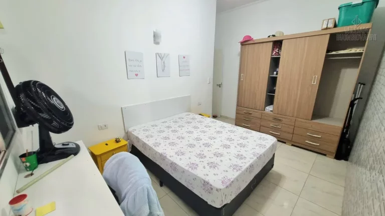 Imagem Casa espetacular à uma quadra da praia com dois quartos sendo uma suíte