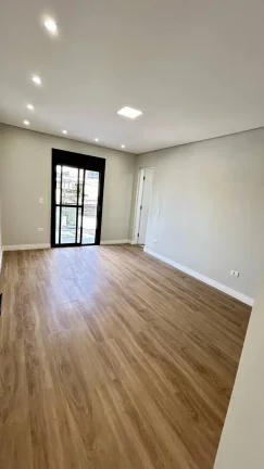 Imagem Sobrado de 155 m² 3 Dormitórios sendo 3 Suítes e 2 Vagas de Garagens