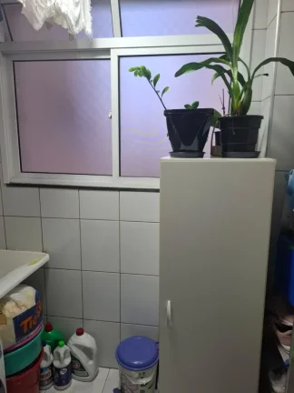 Imagem "Você está cansado de viver cercado por inquilinos barulhentos e vizinhos que trocam todo mês?"