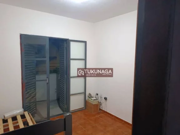 Imagem Sobrado com 4 dormitórios à venda, 107 m² por R$ 450.000 - Vila Avignon - Mogi das Cruzes/SP