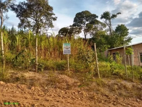 Imagem LOTE À VENDA COM ÁREA VERDE NOS FUNDOS, EM JUATUBA!