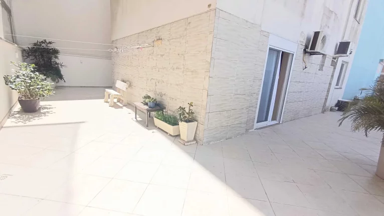 Imagem Apartamento com 3 dormitórios sendo 2 suítes e 1 vaga de garagem Centro, Balneário Camboriú/SC