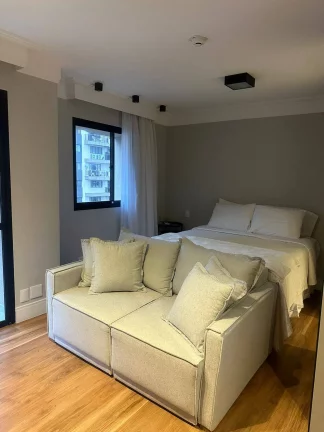 Imagem Flat para venda possui 31 metros quadrados com 1 quarto em Jardim Europa