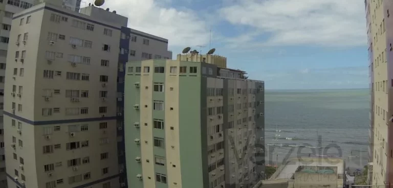 Imagem Frente ao Mar para Venda em Balneário Camboriú / SC no bairro Centro