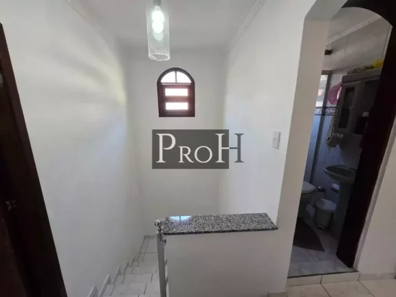 Imagem Sobrado com 3 Quartos à Venda, 207 m² em Jardim Santo André - Santo André