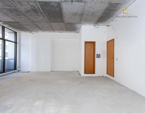 Imagem Excelente Sala à venda, 64 m² por R$ 717.000 - Batel - Curitiba/PR