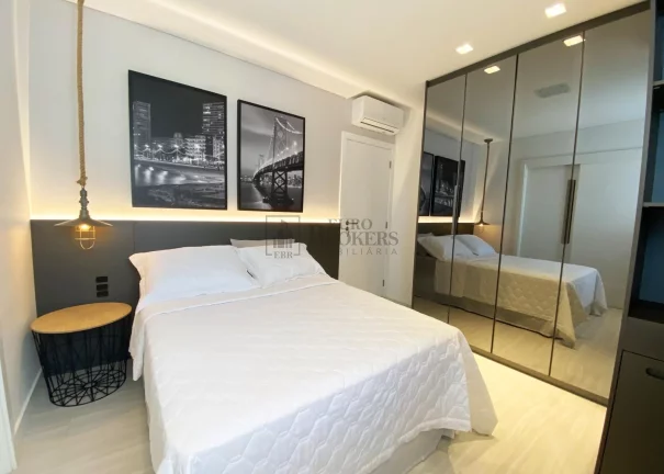 Imagem Cobertura duplex mobiliada e decorada em Balneário Camboriú.