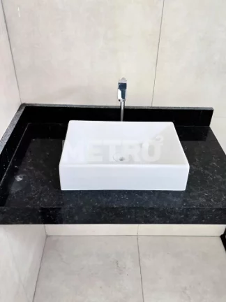 Imagem Casa à venda no bairro Dom Avelar com 3 quartos, sendo 1 suíte, PETROLINA - PE