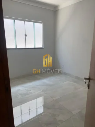 Imagem Casa com 3 quartos no Vila Oliveira, em terreno com 198m² com 123m² de área construída possui:- ...