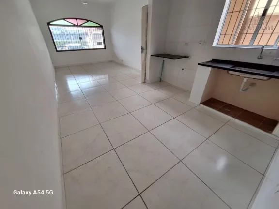 Imagem Casa térrea 2 dormitórios sendo 1 suíte no coração do jardim Imperador