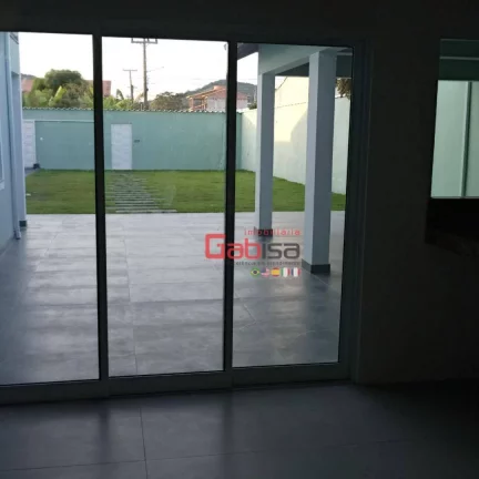 Imagem Casa com 2 dormitórios à venda, 171 m² por R$ 390.000,00 - Balneário das Conchas - São Pedro da Aldeia/RJ