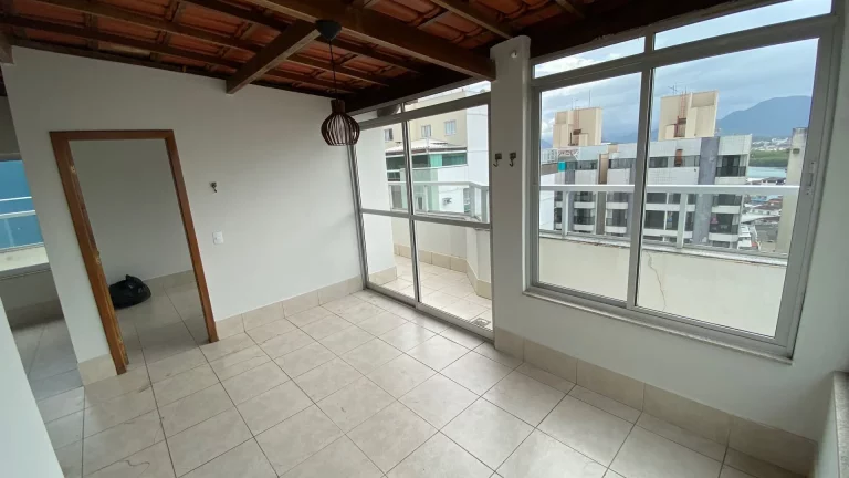 Imagem Cobertura Duplex, 05 Quartos, 01 Suite, 01 Vaga de Garagem, Centro, Guarapari - ES