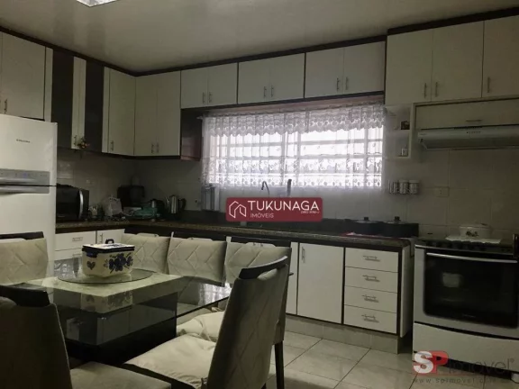 Imagem Sobrado à venda por R$ 905.000,00 - Vila Galvão - Guarulhos/SP