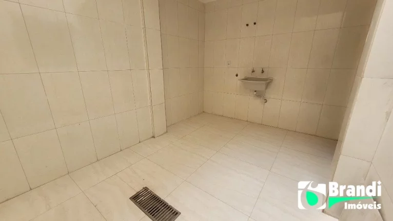 Imagem 2 sobrados com 6 dorms sendo 2 suites- VIla Apina