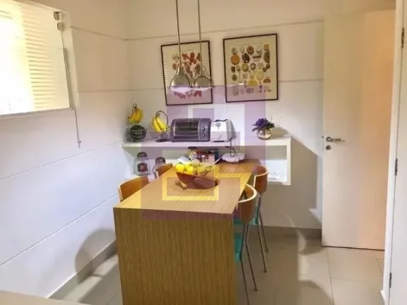 Imagem lindo apto mobiliado- 153 uteis- otima planta- luxuoso0 ex. local
