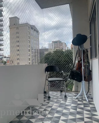 Imagem Apartamento a venda em Higienópolis com 3 quartos( 1 suíte ) e 1 vaga, 175m²