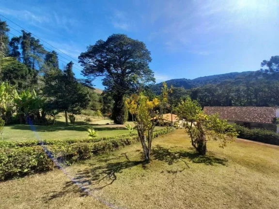 Imagem Casa para Venda em Teresópolis / RJ no bairro Granja Mafra