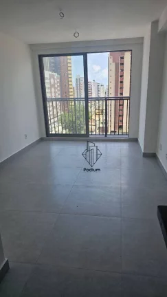 Imagem Flat com varanda/sacada próximo a supermercados e restaurantes em Manaíra- FL0807.