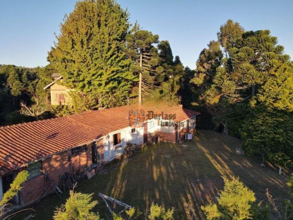 Imagem Casa com 3 dormitórios à venda, 280 m² por R$ 1.220.000 - Alto Do Capivari - Campos do Jordão/SP