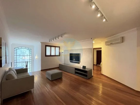 Imagem Casa em Condomínio a Venda no bairro Granja Viana - Cotia, SP