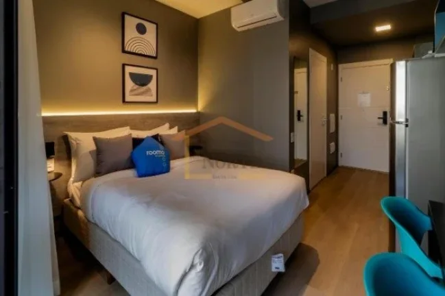 Imagem Apartamento tipo Studio, mobiliado,1 dormitório, banheiro social, sacada, oferecendo iluminação n...