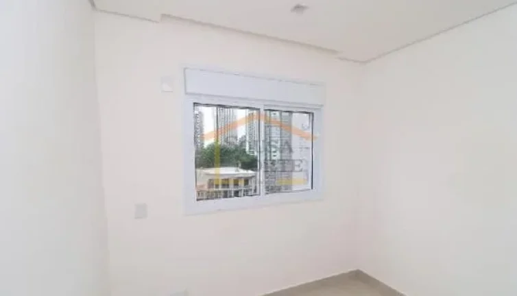 Imagem Apartamento 50m², 2 dormitórios, cozinha planejada com forno e armários, sala 2 ambientes, varand...