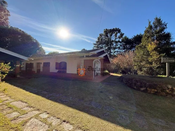 Imagem Casa com 4 dormitórios à venda, 267 m² por R$ 1.500.000,00 - Jd do Embaixador - Campos do Jordão/SP