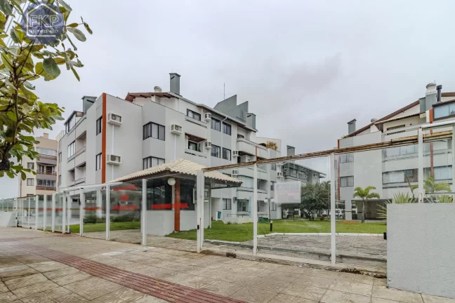 Imagem Cobertura à 50 metros do mar!