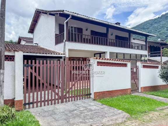 Casa à venda, 250 m² por R$ 1.100.000,00 - Carlos Guinle - Teresópolis/RJ