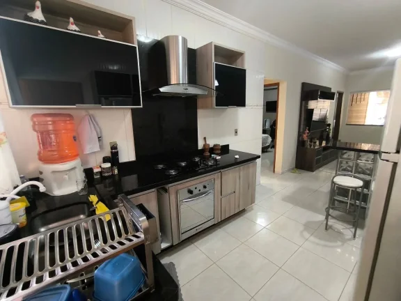 Imagem Casa De 3/4 C Suite Lote Grande No Santa Luzia , Parte Alta Do Setor