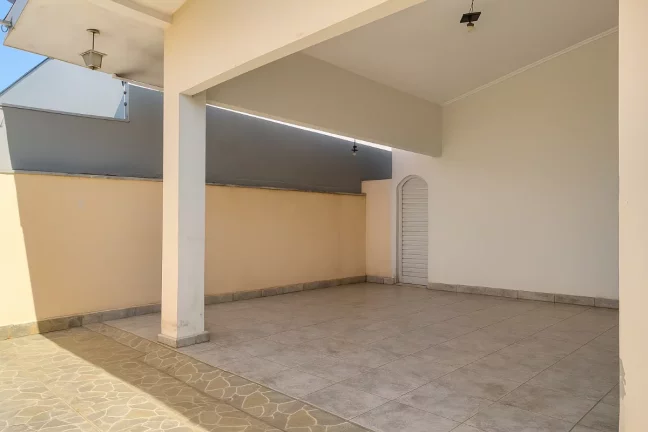 Imagem Casa de vila para venda em Vila Santa Rita com 3 quartos, sendo 1 suíte, 137m2