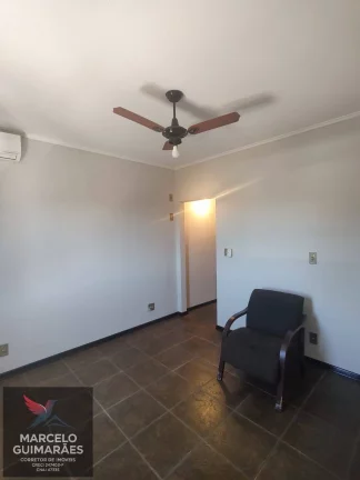 Imagem Sobrado 3 Dormitórios sendo 1 Suíte Vila Souto