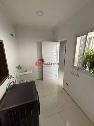 Imagem Casa Assobradada à Venda – Bairro Nova Gerty, São Caetano do Sul