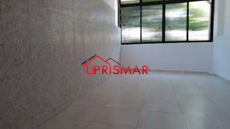 Imagem Vende-se sobreposta alta 3 dormitorios 1 vaga Itararé/SV
