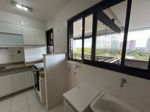 Imagem Vendo Apartamento na Colina A Patamares | 2 Quartos + Home Office | 94m² | Varanda Gourmet