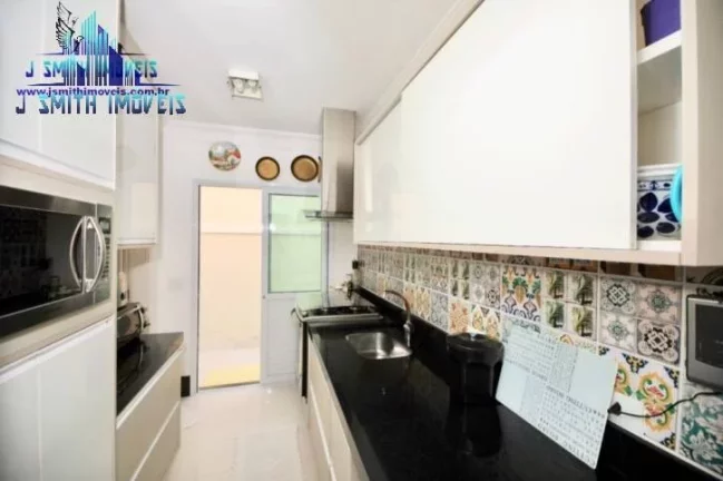 Imagem Belíssima casa em um dos melhores condomínios de alto padrão na Granja Viana!

 1 MILHÃO ABAIXO ...
