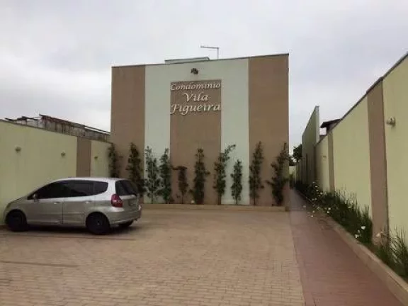 Imagem Sobrado com 2 dormitórios à venda, 71 m² por R$ 280.000,00 - Vila Figueira - Suzano/SP