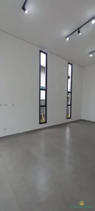 Imagem Casa nova, térrea com 3 suítes, estilo moderno com piscina em condomínio